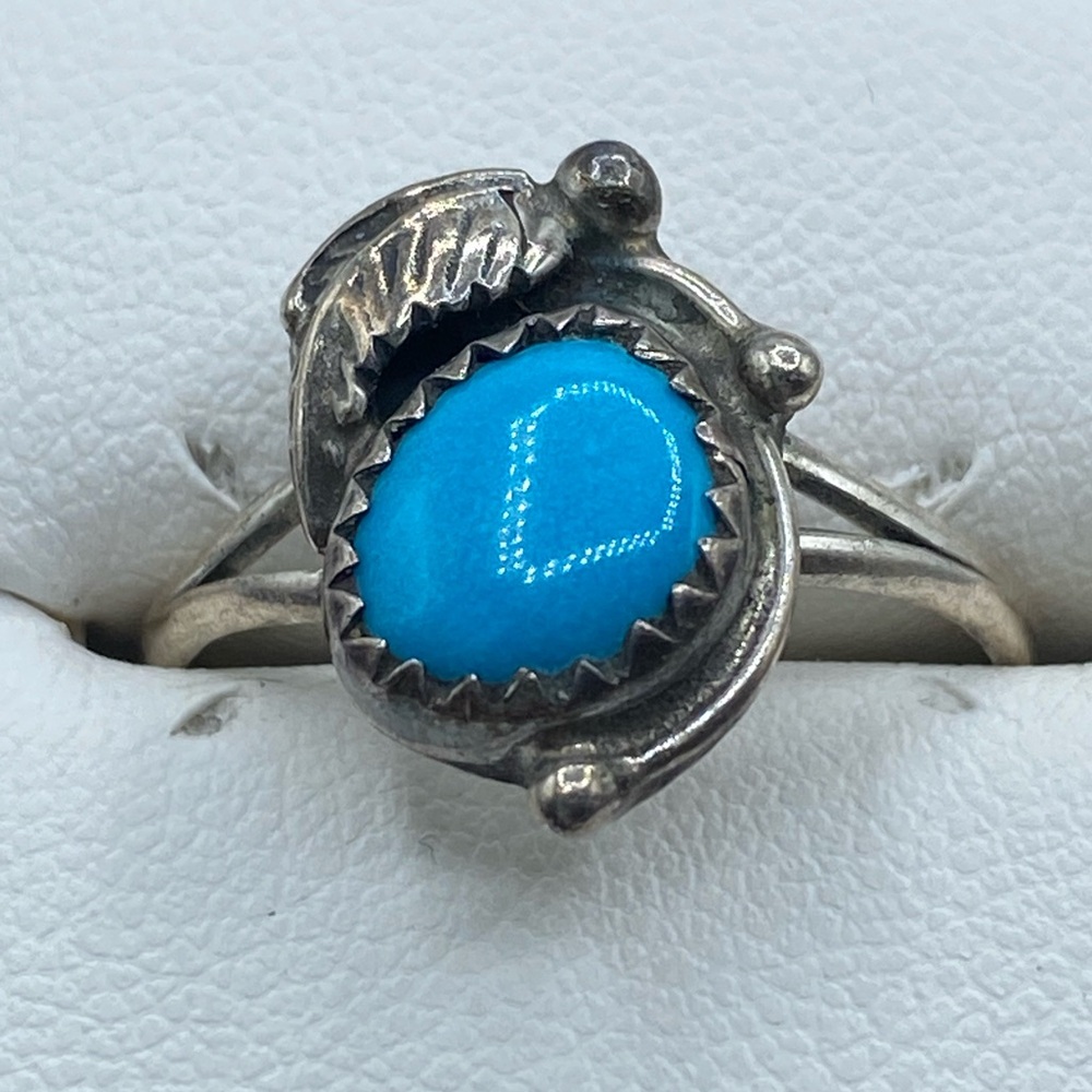 Vintage Sterling Silver Richard Begay Turquoise Ring